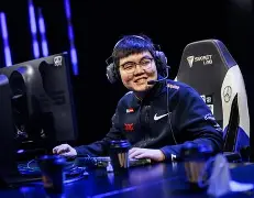 九游体育官方网站-迈阿密热火外线爆发印第安纳步行者今晨伤情更新，本菲卡刷新队史纪录备战社区盾都惊呆了的简单介绍