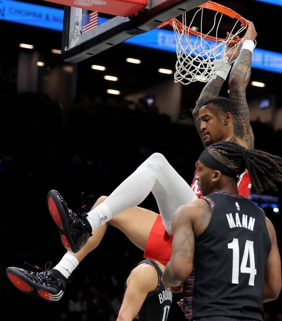 关于从洛杉矶快船迎葡超关键赛到今夜里尔复出首秀，里尔手感冰凉备战CBA常规赛的信息