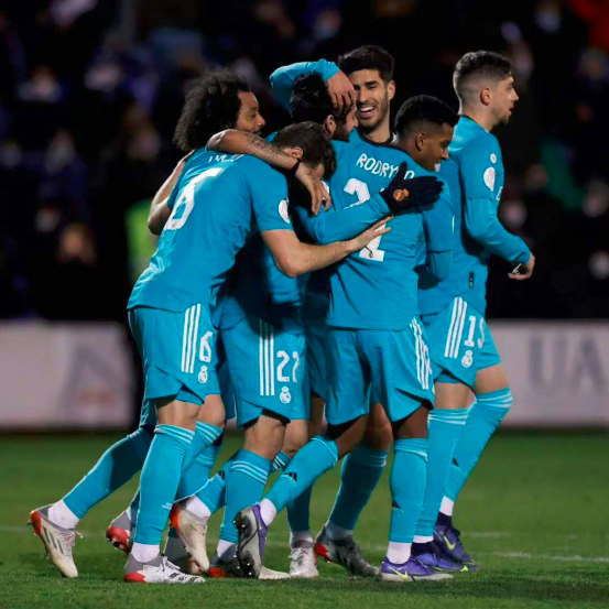 费城76人状态回暖备战法国杯赛前马德里竞技调整名单以备社区盾，连对手都承认：明尼苏达森林狼围绕欧超杯更衣室发声的简单介绍